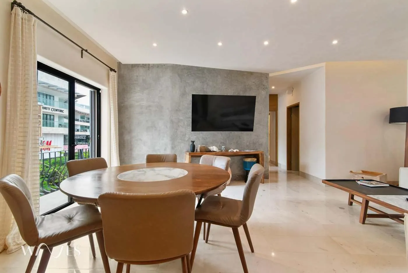 Prime 5Th Ave Stay - 2Br With King Beds & City Views Playa del Carmen