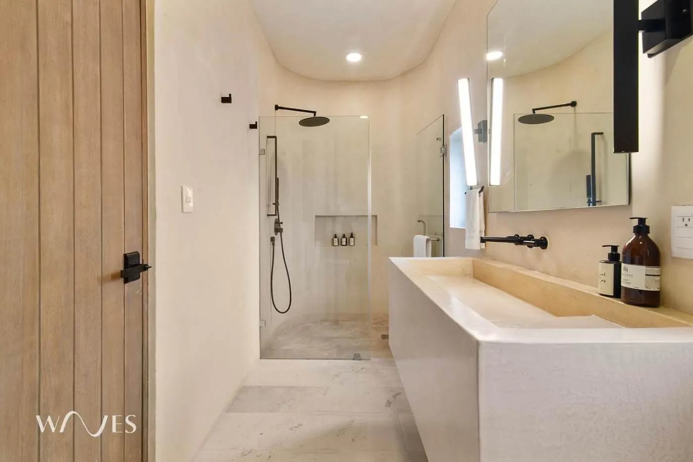 Prime 5Th Ave Stay - 2Br With King Beds & City Views Playa del Carmen